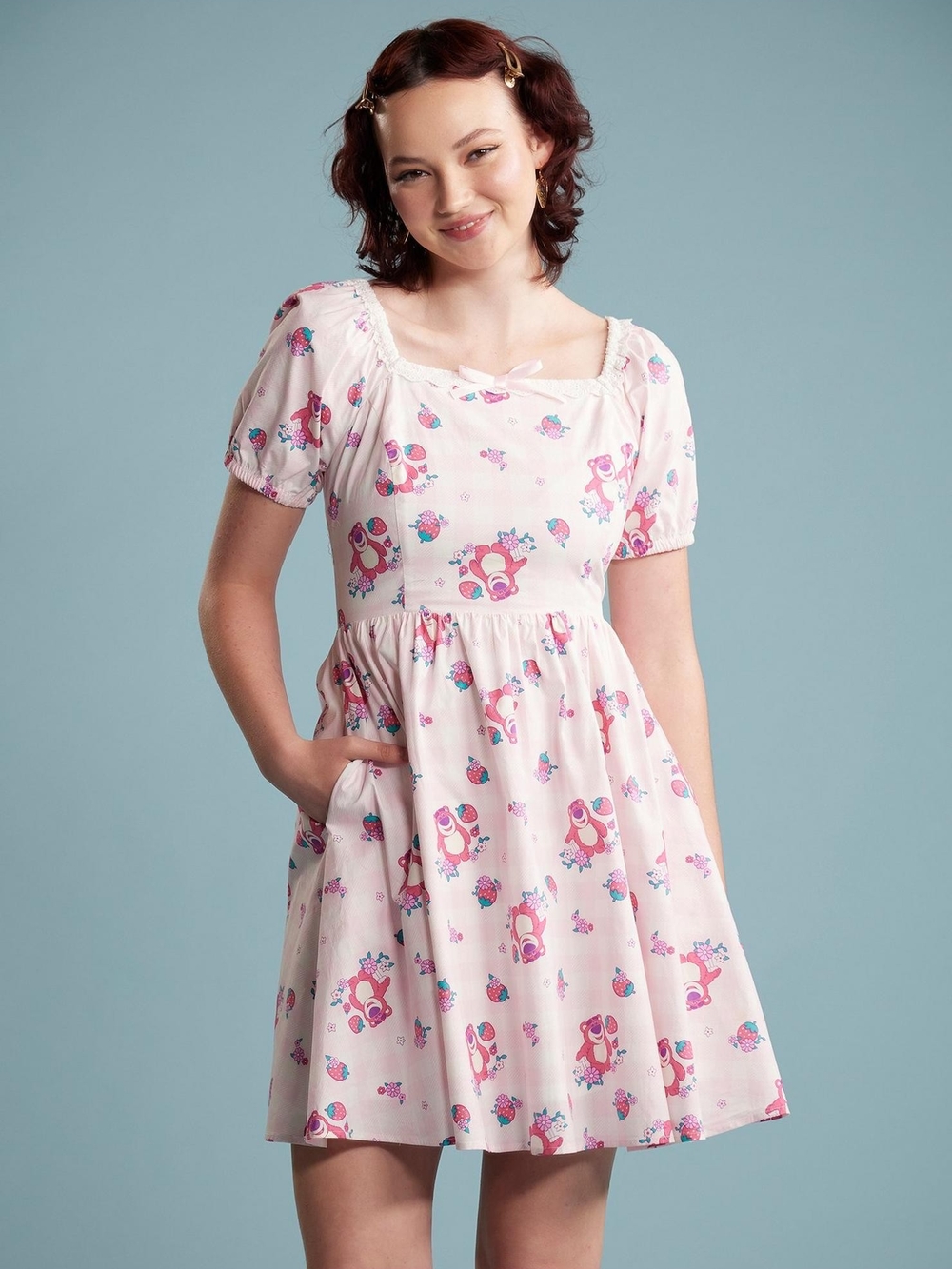 NWT Her Universe Disney Pixar Lotso Strawberry Gingham Dress Puff Sleeve Medium